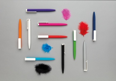 Logotrade Logogeschenke das Foto: X7 Stift mit Smooth-Touch