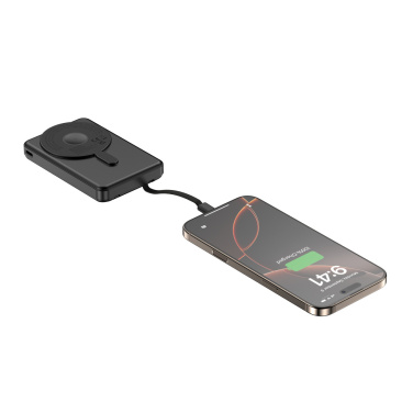 Logotrade Geschäftsgeschenke das Foto: Urban Vitamin Delano 5-in-1 10.000mAh 20W PD magn. Powerbank