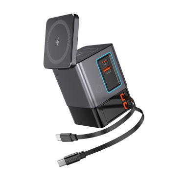 Logotrade Logogeschenke das Foto: Urban Vitamin Sacramento 105W GaN Charger mit einz. Kabeln