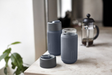 Logotrade Firmengeschenke das Foto: Black+Blum Glas-Reisebecher 340ml