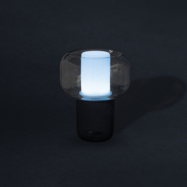 Logotrade werbemittel das Foto: Lux 10W Lautsprecherlampe aus RCS recyceltem Kunststoff