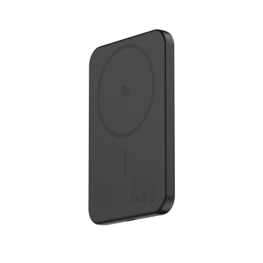 Logotrade Firmengeschenke das Foto: Urban Vitamin Pomona 5000mAh Qi2.2 25W magnetische Powerbank