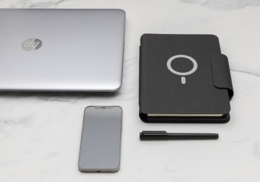 Logo trade promotional gifts picture of: Artic Magnetic 10W wireless charging A5 notebook