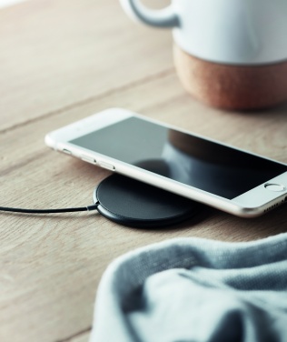 Logotrade promotional product picture of: Magnetic wireless charger 10W