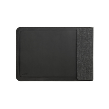 Logo trade promotional products image of: Swiss Peak 15W magnetic charging laptop sleeve 14-15,6"