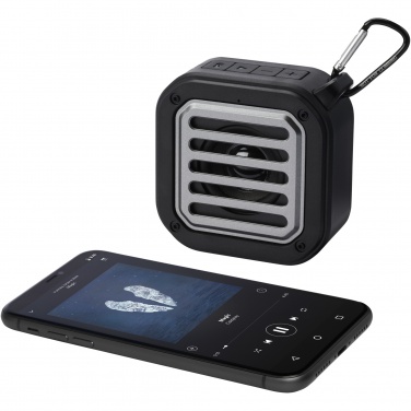 Logotrade reklaamkingitused pilt: Solo 3W IPX5 RCS taaskasutatud plastikust päikeseenergia Bluetooth® kõlar karabiiniga 