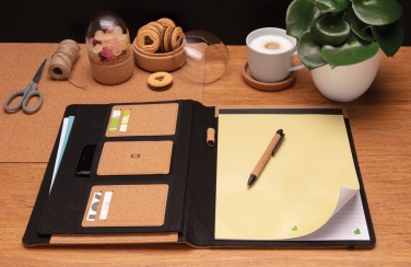 Logo trade reklaamkingituse pilt: Deluxe korgist portfolio A4 koos pliiatsiga