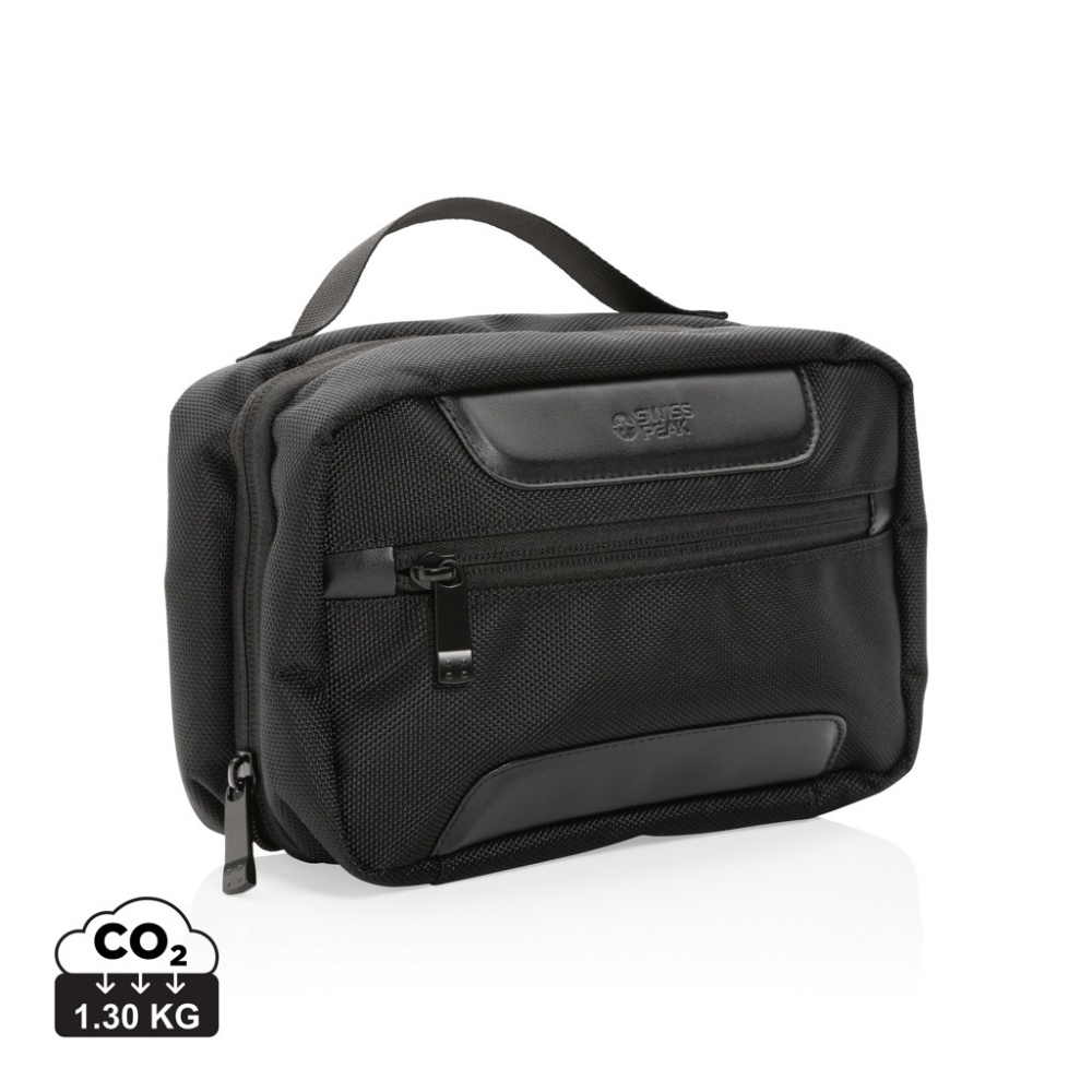 Logotrade reklaamkingituse foto: Swiss Peak AWARE™ RPET Voyager tualetitarvete kott