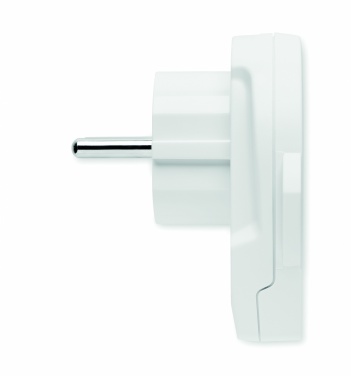 Logotrade meene foto: Skross World to Europe USB 12W