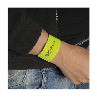 Logo trade ärikingituse pilt: SnapWrap helkur käepael