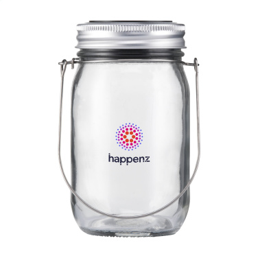 Logotrade firmakingitused pilt: SunJar päikesepatareiga valusti aeda