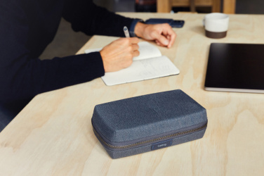 Logotrade ärikingi foto: Bellroy komplekt tehnika tarvikute hoiustamiseks