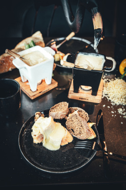 Logo trade reklaamkingitused foto: BOSKA juustufondüü Nero - 300 ml