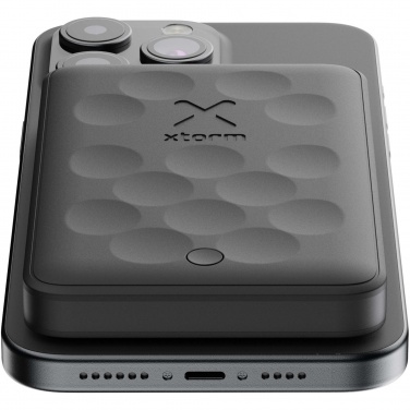 Logo trade liikelahjat mainoslahjat kuva: Xtorm FS5W051+C129 5 000 mAh:n magneettinen langaton varavirtalähde