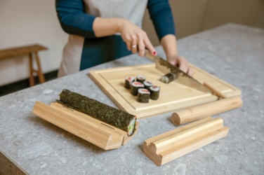 Logotrade mainostuotet kuva: Ukiyo bambuinen sushintekosetti