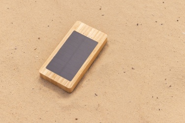 Logotrade mainostuotet kuva: Sunwick 10.000 mAh bambuinen aurinkovoimapankki