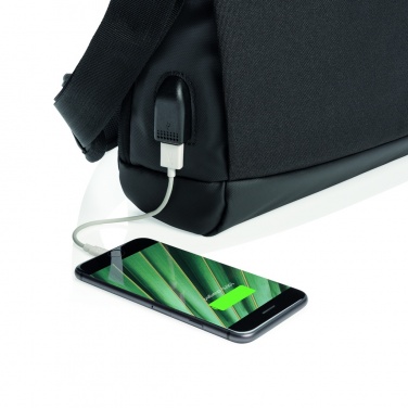 Logotrade mainoslahjat kuva: Madrid – 15,6" USB-laptoplaukku - RFID - PVC vapaa