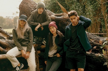 Logotrade liikelahja tuotekuva: Iqoniq Makalu miesten softshell takki R-polyesteristä