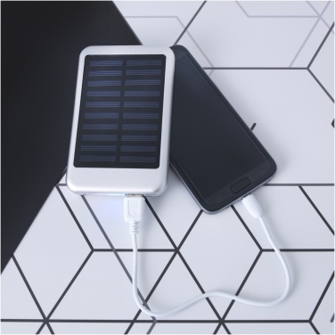 Logotrade korporatīvās dāvanas foto: Bask 4000 mAh saules enerģijas banka