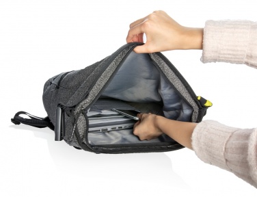 Logotrade reklamprodukter bild: Urban stöldskyddad skärbeständig ryggsäck